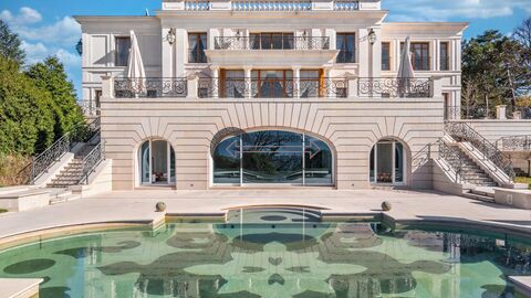 EXCEPTIONAL PROPERTY IN COLOGNY