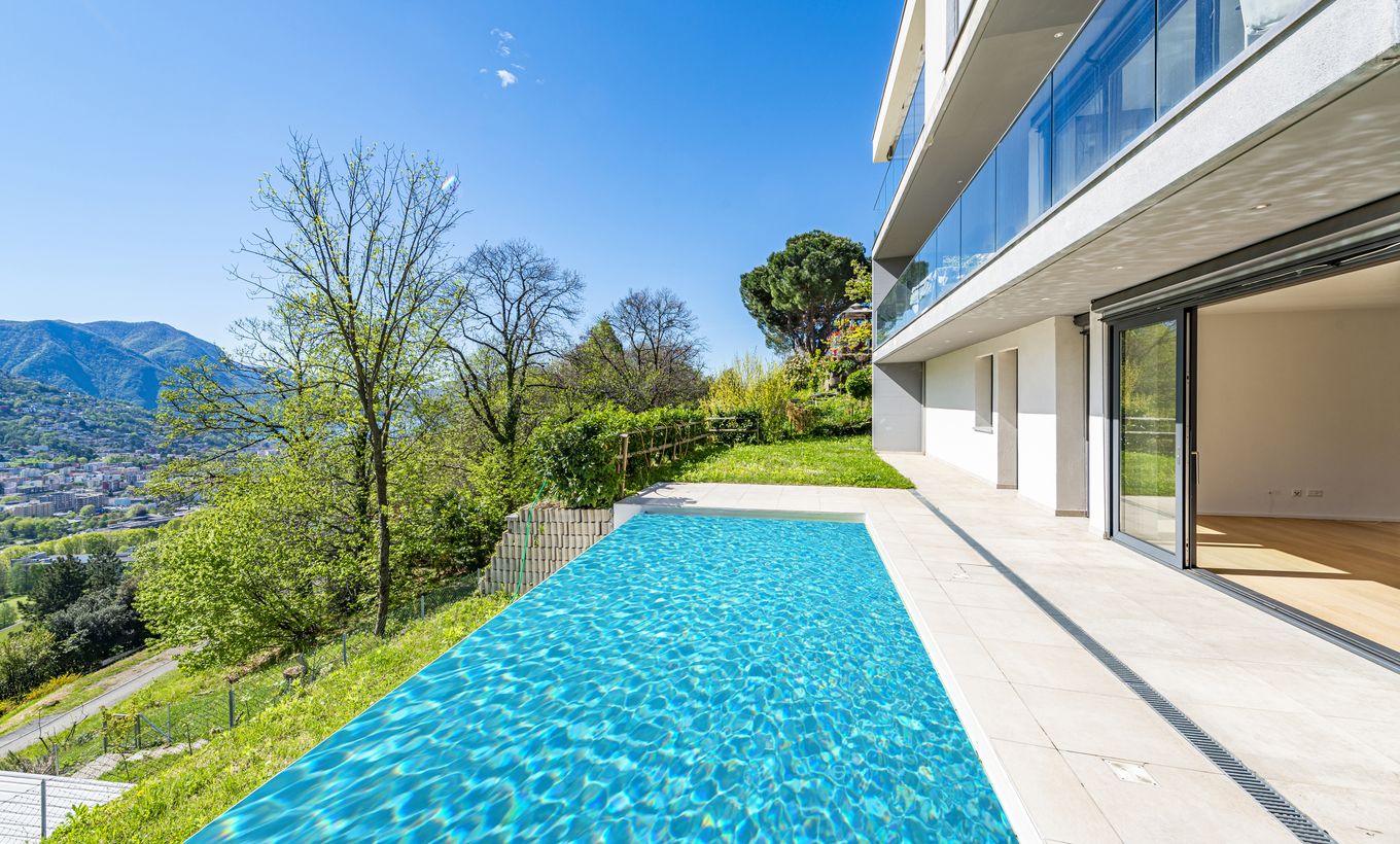 Wunderschöne Wohnung mit Garten und privatem Pool