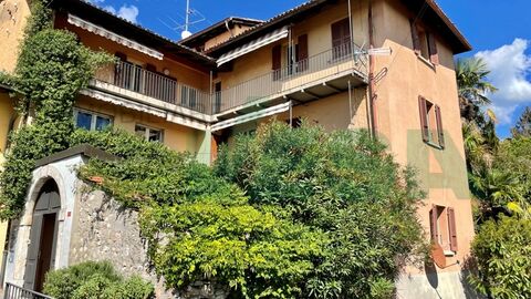 Lovely Ticino house at the village border with garden and courtyard