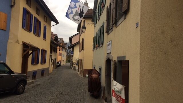 Vendu Aigle : Immeuble de rendement avec 2 appartements et un dépôt