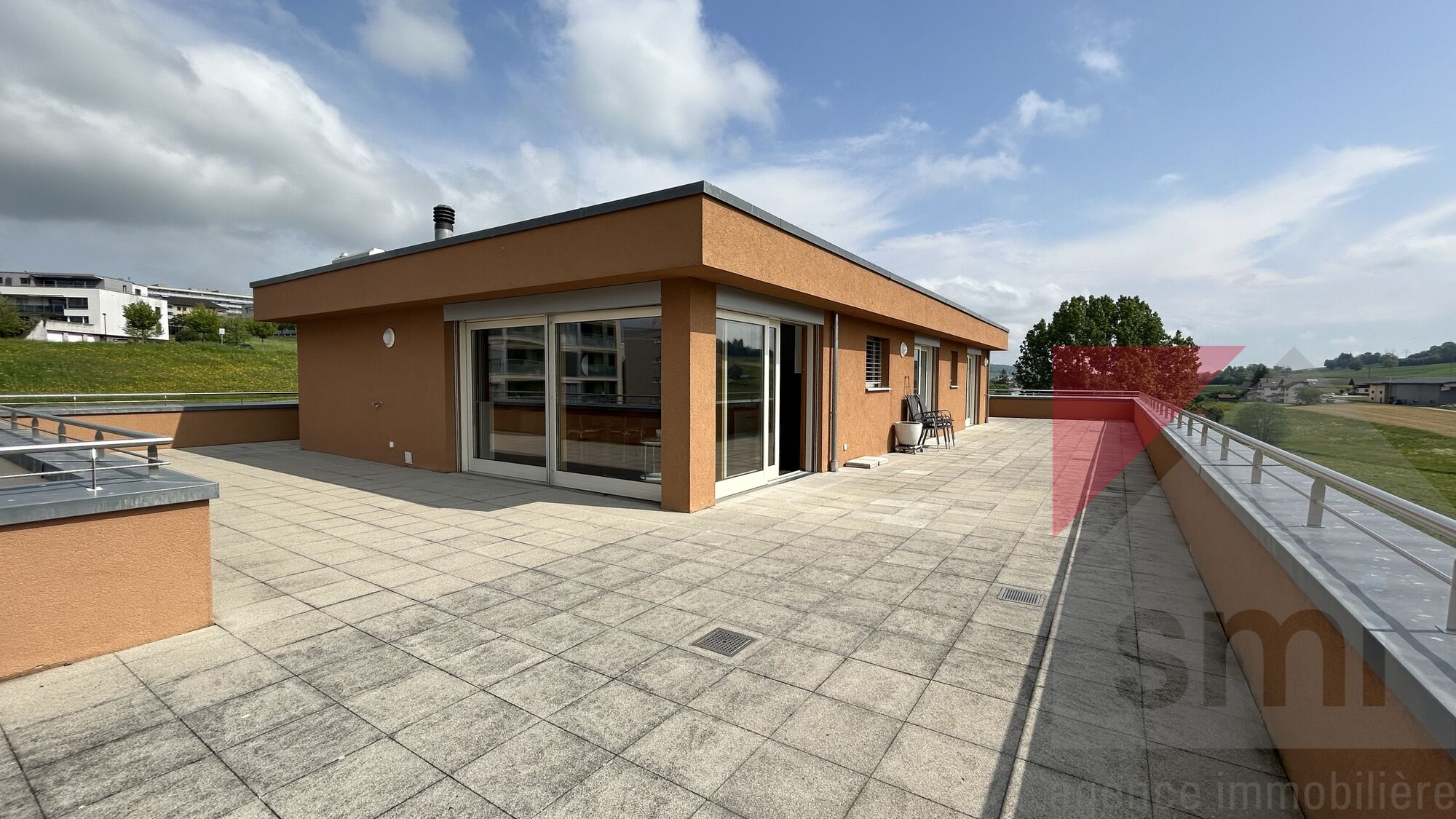 Terrasse exceptionnelle de 183m2