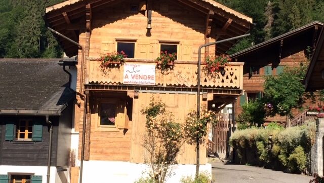 Vendu ! Au coeur du village du Sépey : chalet authentique tout rénové