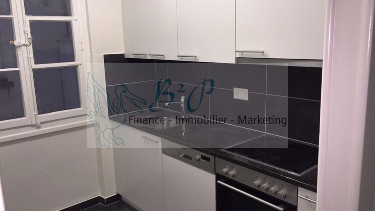 Schöne 3.5 Zimmerwohnung mit grosser Terrasse und neuer Küche