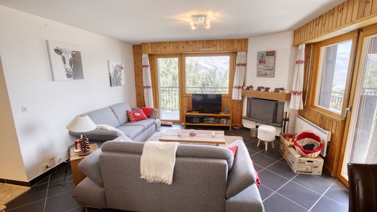 Charming 4.5-room apartment in Nendaz, a few steps from the cable car