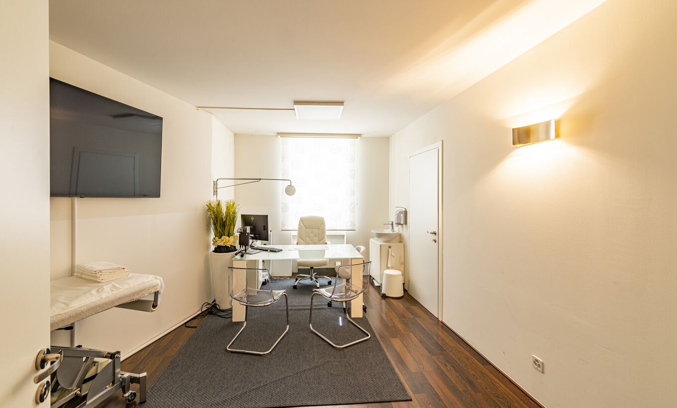 Office CH-6900 Lugano, Lugano