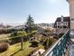 Maison individuelle avec grand jardin et piscine