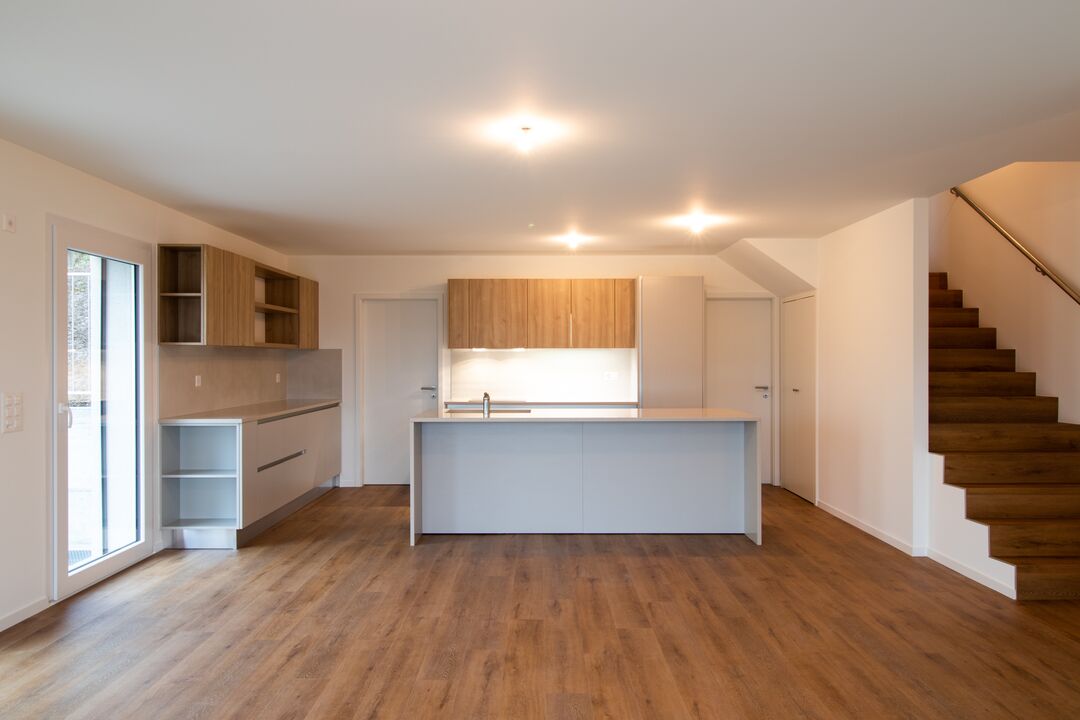 Projet immobilier à Valeyres avec 2 maisons construites, la cuisine
