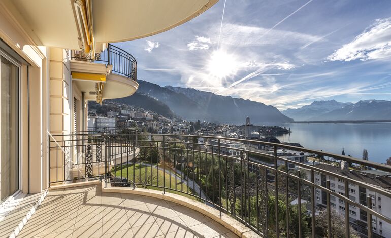 Splendide appartement dans résidence Belle Epoque avec vue panoramique