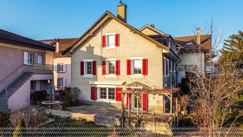 Maison de 8 pièces
au coeur du village de Saint-Sulpice