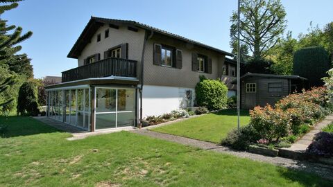 Freistehendes 5.5-Zimmer-Wohnhaus
"Chalet Bambi" mit schönem Garten