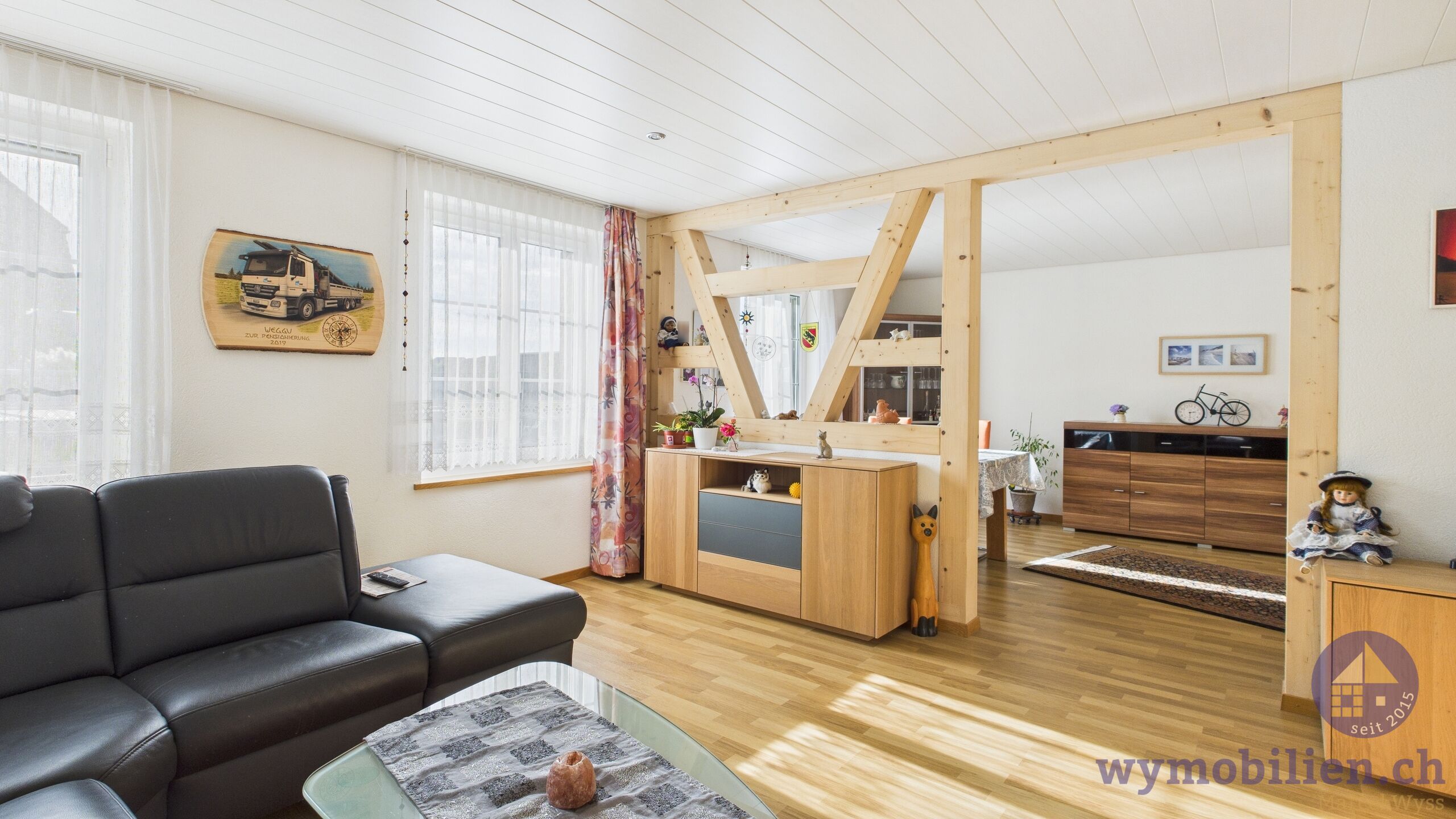 Offener Wohn-/Essbereich