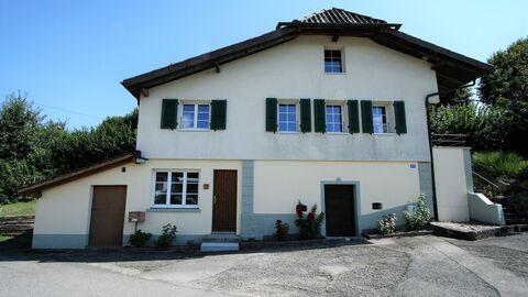 Kleines Haus mit grosser Ausstrahlung
Idylle und Romantik garantiert!