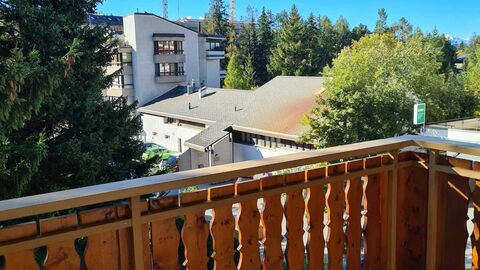 2 pces à louer à l'année non-meublé centre de Crans