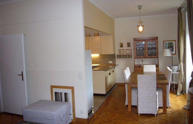 Bright 4.5-room apartment in a building with character