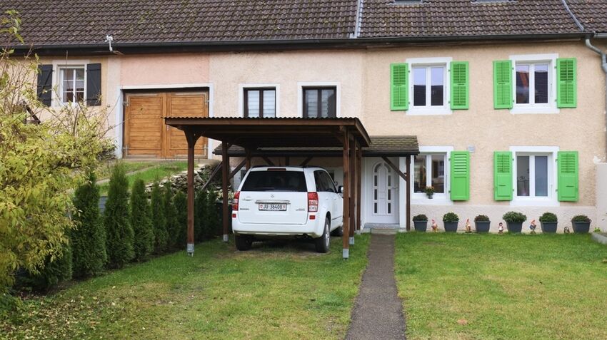 Attached house