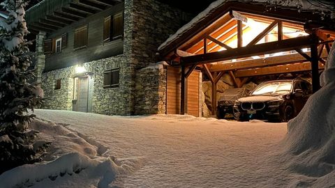 Magnificent renovated chalet of 7.5 rooms located in Pattier