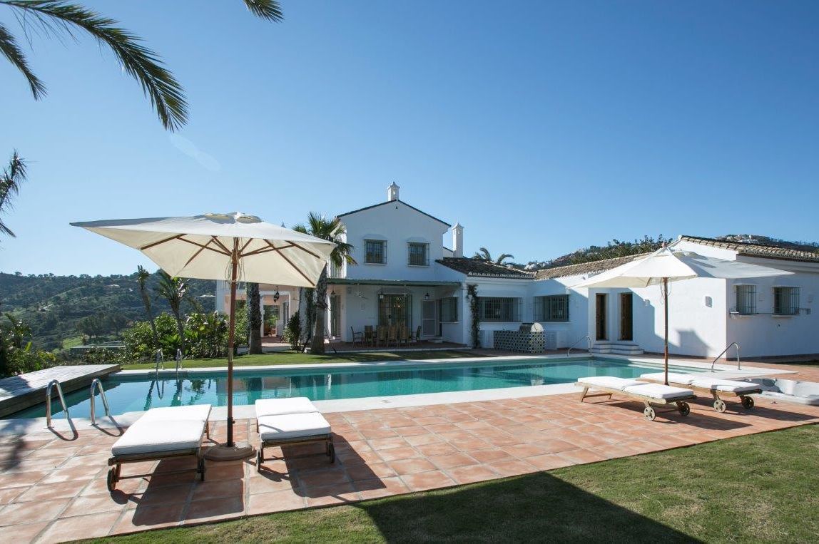 Luxury villa with fantastic view for sale in Marbella, Spain