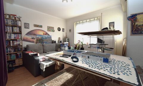 Agréable 2.5 pièces à rénover avec balcon et place de parc