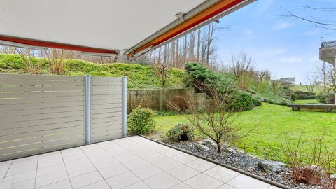 Ruhiges Zuhause mit Garten und Blick ins Grüne