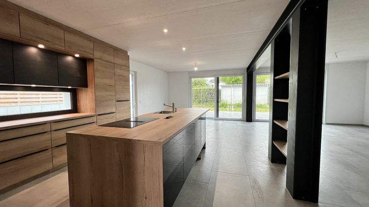 House CH-2950 Courgenay