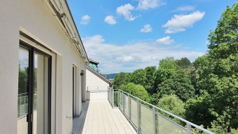 Attic flat CH-4059 Basel