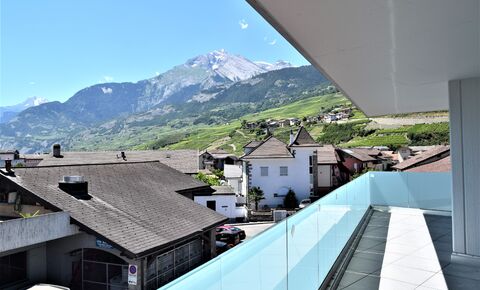 Bel appartement de standing au cœur du village avec deux garages
