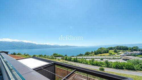 Duplex avec loggia et terrasses Vue panoramique sur le Léman