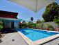 Villa con piscina e giardino in vendita a Magliaso