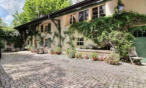 Charming farmhouse with large garden in a peaceful countryside setting