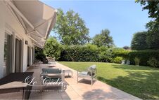 Magnifique villa à deux pas du lac