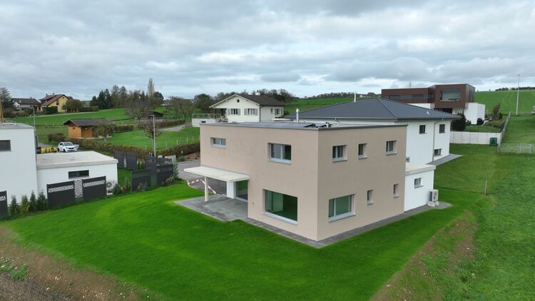 House CH-2942 Alle