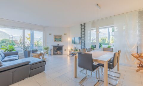 Helle Terrassenwohnung mit unverbaubarer Weitsicht