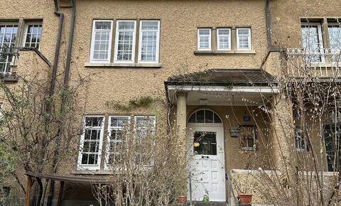 Exklusives Jugendstil-Reiheneinfamilienhaus mit Gartenidylle
