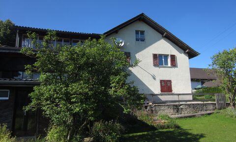 House for refurbishment CH-2807 Pleigne