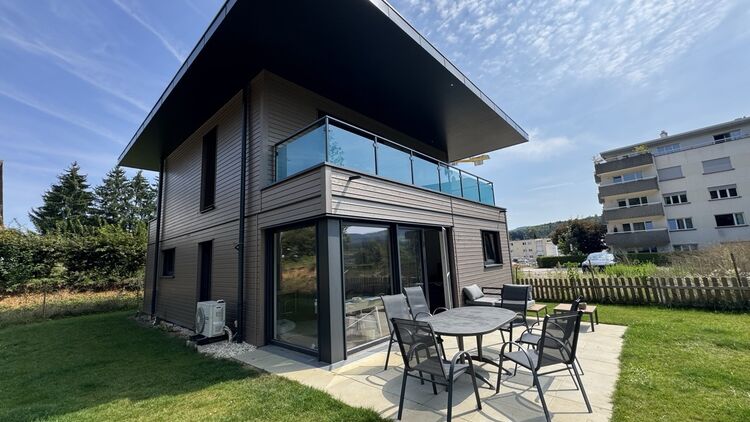 House CH-2900 Porrentruy, la colombière 90h