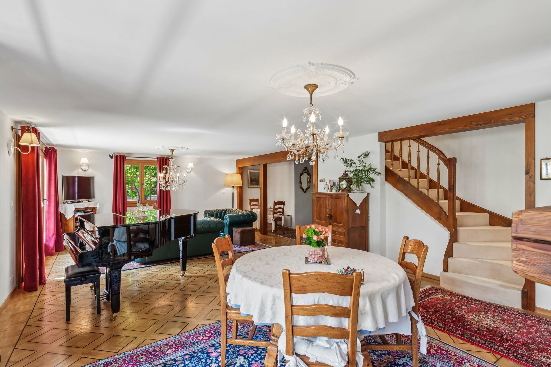Hauptwohnzimmer