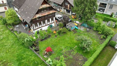 Ein Bijou von einem typischen Zürcher Bauernhaus im Dorfkern