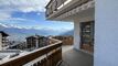 Victoria 4 1/2 room ski in ski out apartment with additional parking