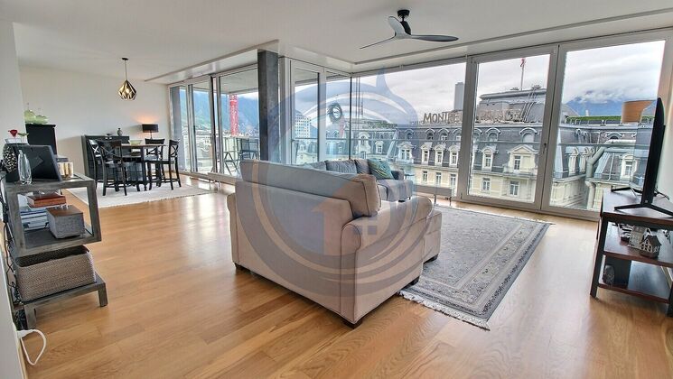 SPACIEUX APPARTEMENT DE 4,5 PIÈCES IDÉALEMENT SITUÉ À MONTREUX