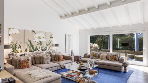 Quartier résidentiel de Troinex - Maison rénovée