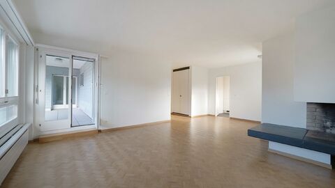 Penthouse CH-8853 Lachen SZ, Oberdorfstrasse 37