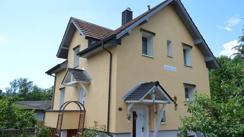 Freistehendes 5 ½ Zimmer-Einfamilienhaus
am Tulpenweg 2 in Wohlen