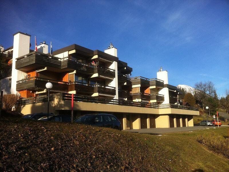 1 bedroom appartment with gorgeouse view and parking space