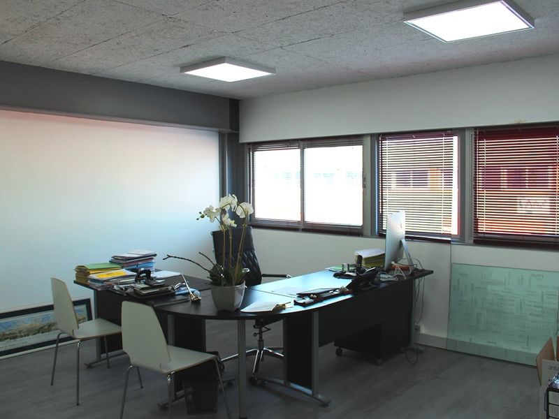 RENT + Atelier offices in the center of Meyrin!