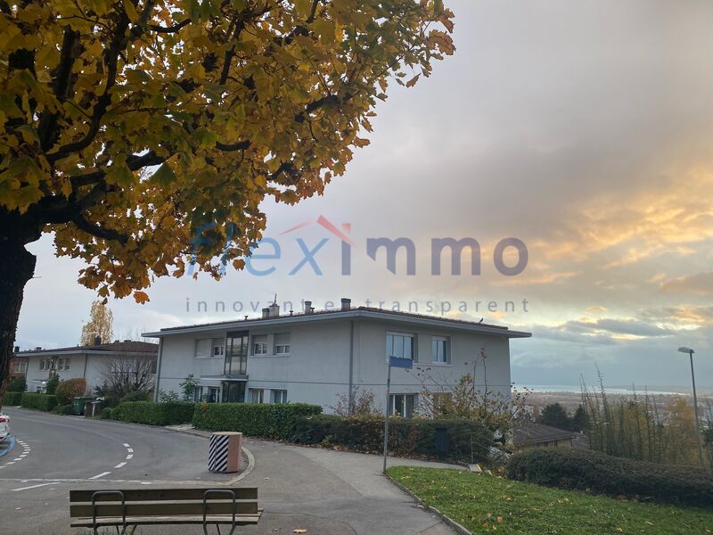 Apartment in Calm neighborhood.
Panoramic view