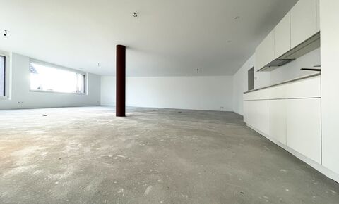 Grosszügiges Büroloft-Atelier im steuergünstigen Stetten