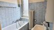 CHARMANT APPARTEMENT TRAVERSANT D'ANGLE DE 3,5 PIECES AVEC BALCON