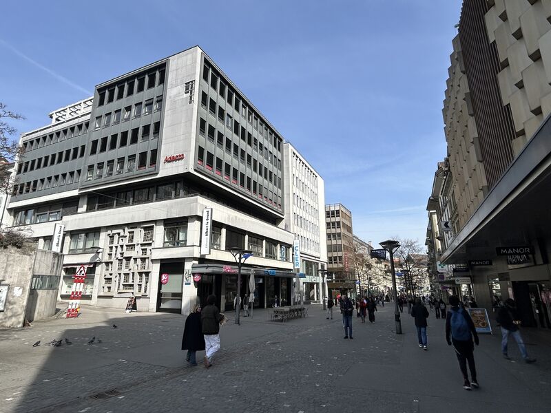 Fribourg - Centre ville
A louer magnifique bureaux
Rue commerciale