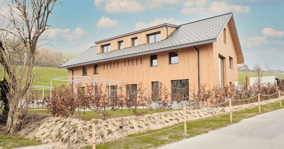EINMALIGES NEUBAU DOPPELEINFAMILIENHAUS