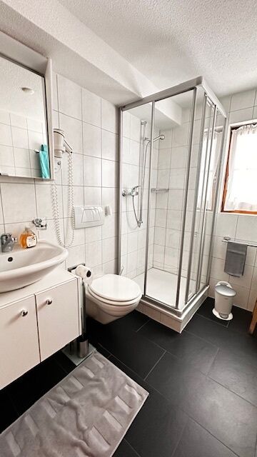1. OG Nr. 4 - Dusche